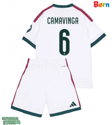 Real Madrid Eduardo Camavinga #6 Replika Babytøj Hjemmebanesæt Børn 2026-27 Kortærmet (+ Korte bukser)
